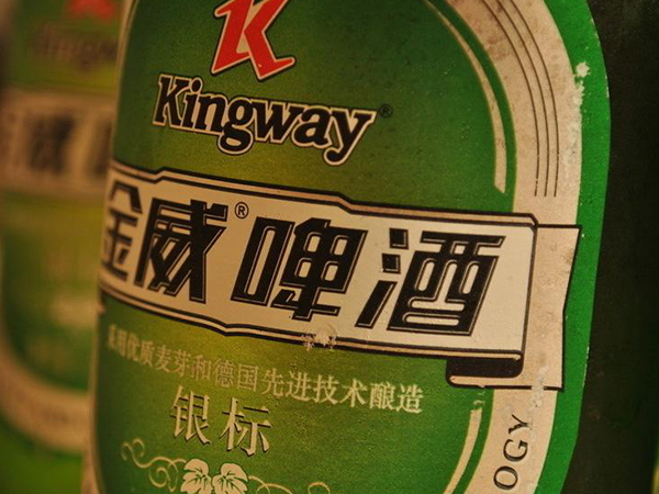 啤酒蜜桃国产视频精品标签